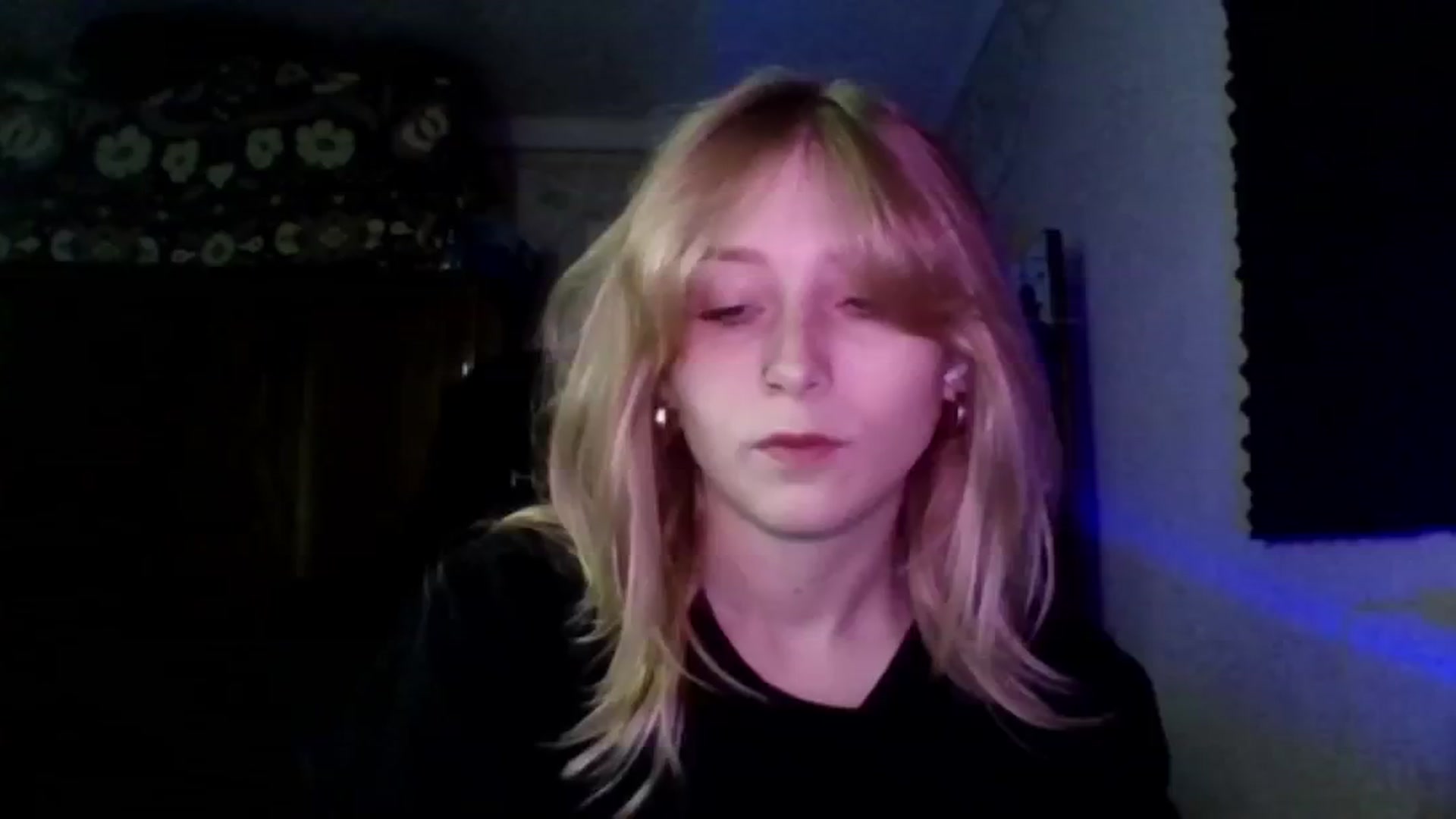Gallery image thumbnail from EvaMrrr's myfreecams stream on, 10/23/2025, 09:45 image 5 of 20