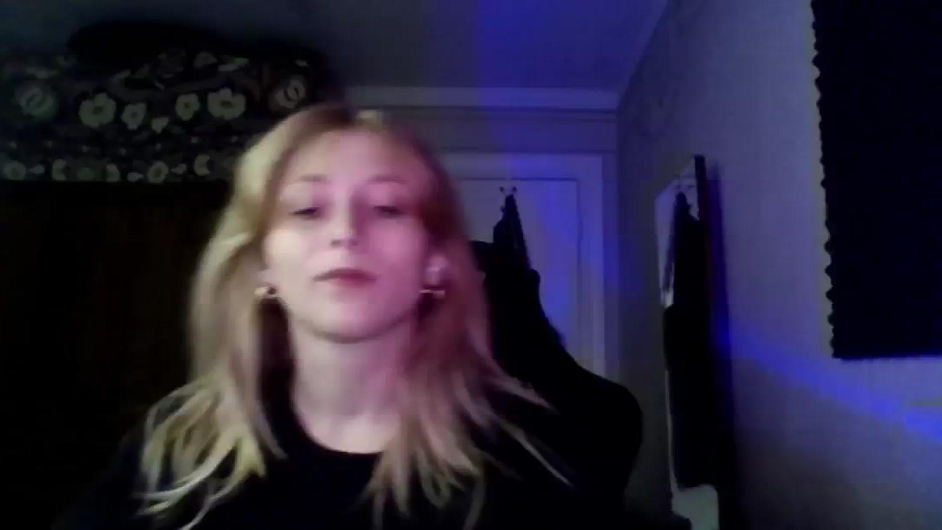 Gallery image thumbnail from EvaMrrr's myfreecams stream on, 10/23/2025, 09:45 image 10 of 20