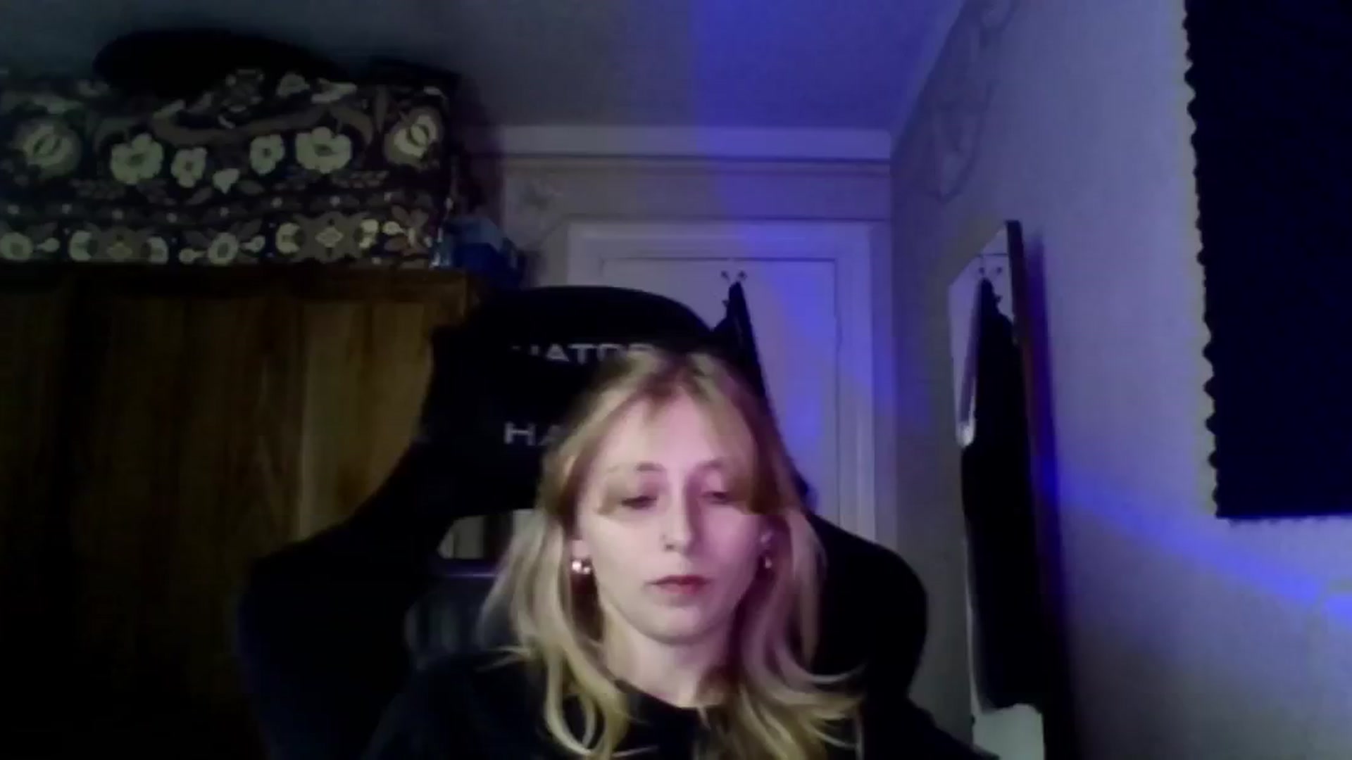 Gallery image thumbnail from EvaMrrr's myfreecams stream on, 10/23/2025, 11:41 image 17 of 20