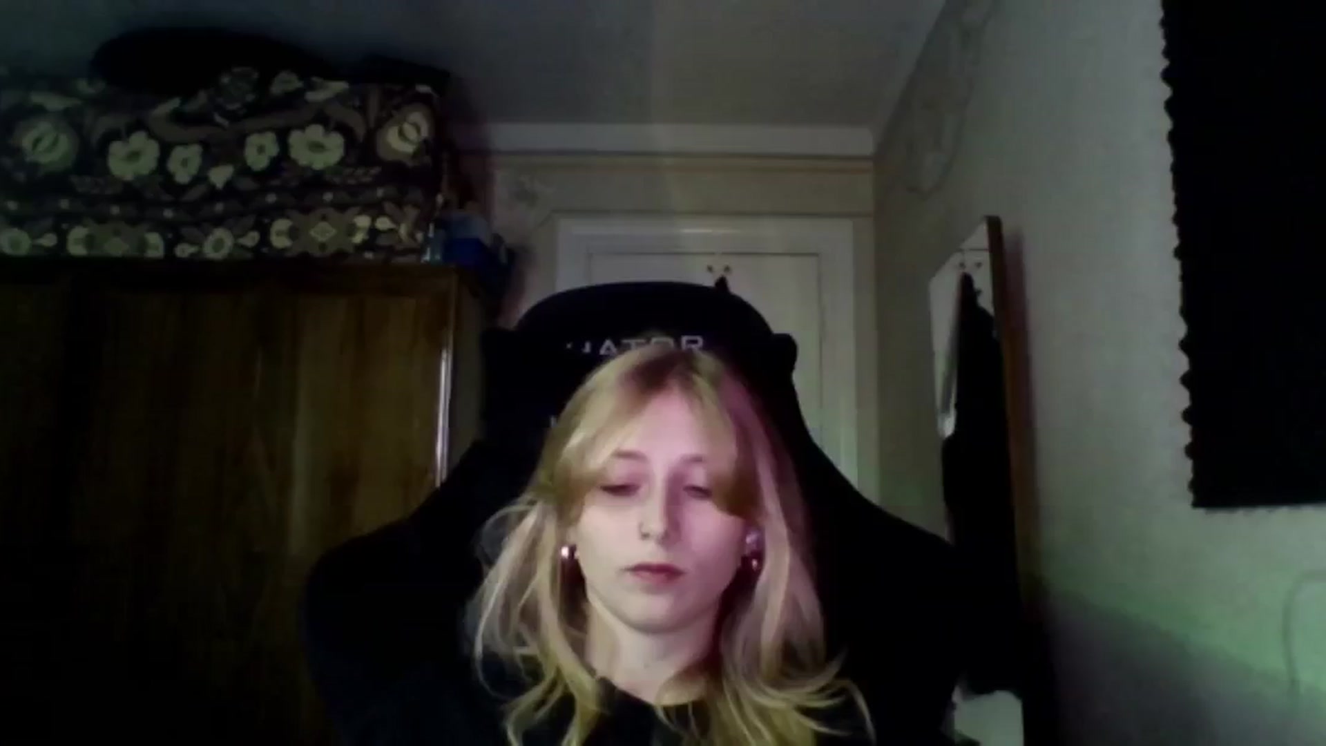 Gallery image thumbnail from EvaMrrr's myfreecams stream on, 10/23/2025, 11:41 image 19 of 20
