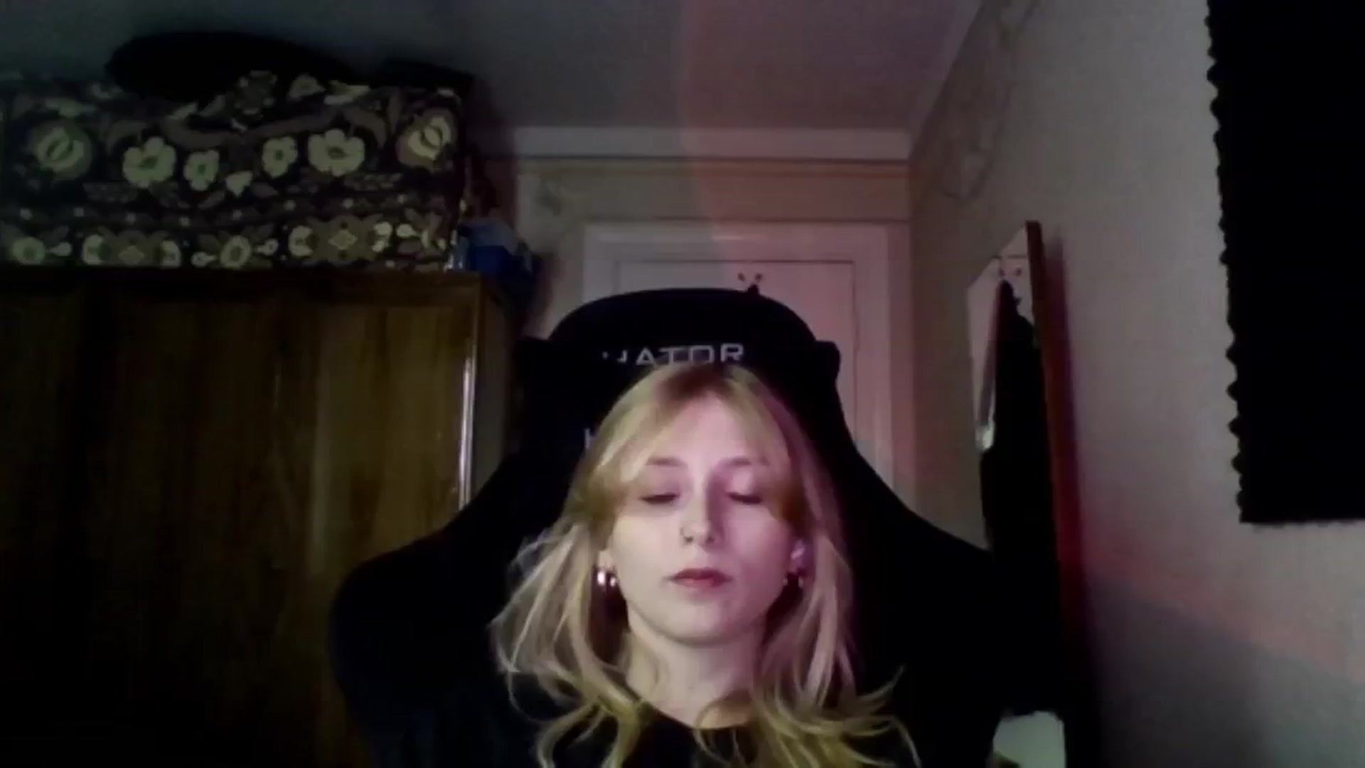 Gallery image thumbnail from EvaMrrr's myfreecams stream on, 10/23/2025, 11:41 image 20 of 20