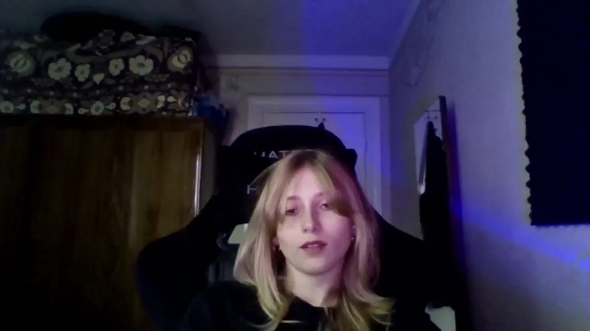 Gallery image thumbnail from EvaMrrr's myfreecams stream on, 10/23/2025, 11:41 image 16 of 20