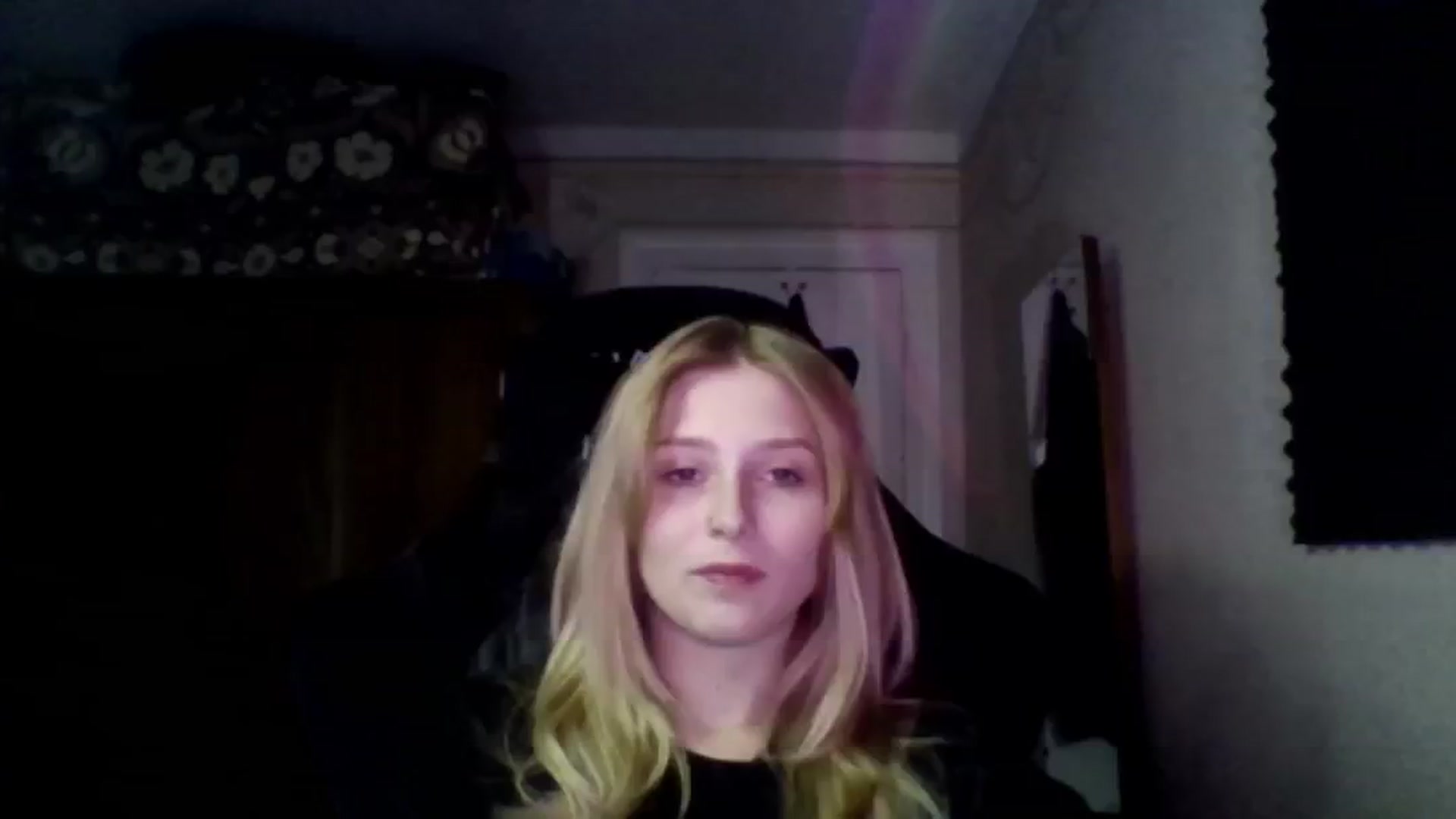 Gallery image thumbnail from EvaMrrr's myfreecams stream on, 10/26/2025, 12:57 image 13 of 20