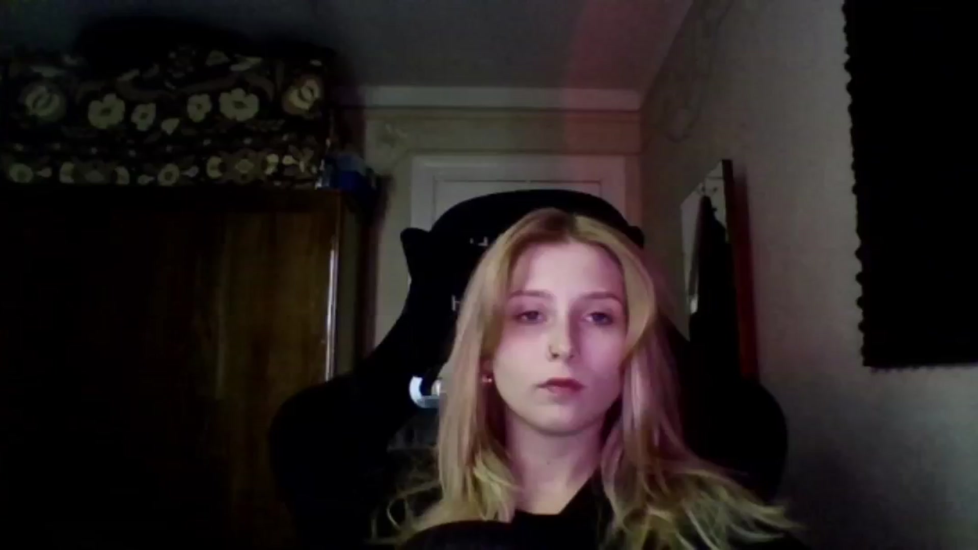 Gallery image thumbnail from EvaMrrr's myfreecams stream on, 10/26/2025, 12:57 image 10 of 20