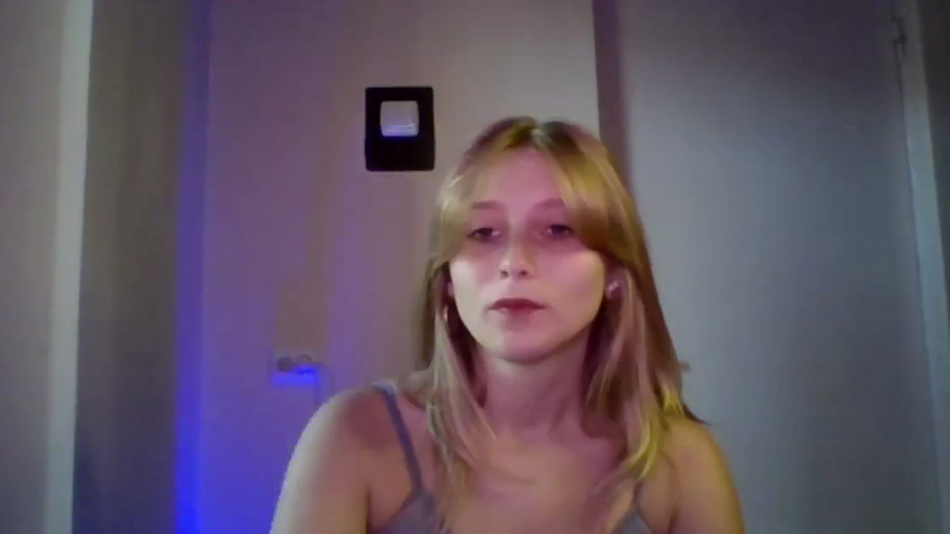 Gallery image thumbnail from EvaMrrr's myfreecams stream on, 11/10/2025, 11:23 image 16 of 20