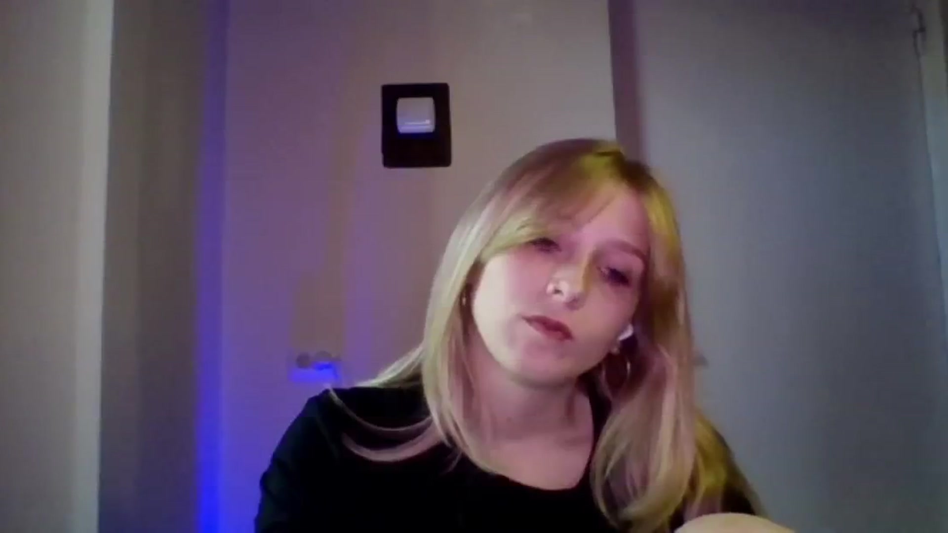 Gallery image thumbnail from EvaMrrr's myfreecams stream on, 11/10/2025, 11:23 image 4 of 20
