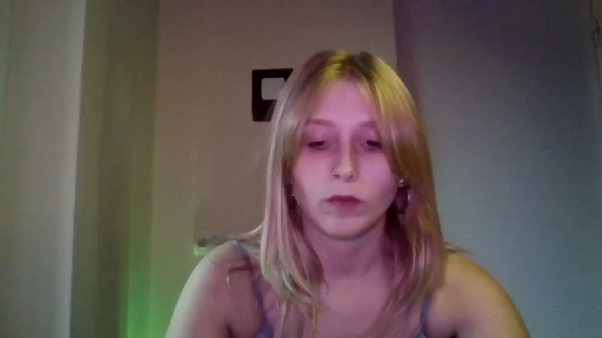 Gallery image thumbnail from EvaMrrr's myfreecams stream on, 11/12/2025, 12:14 image 10 of 20