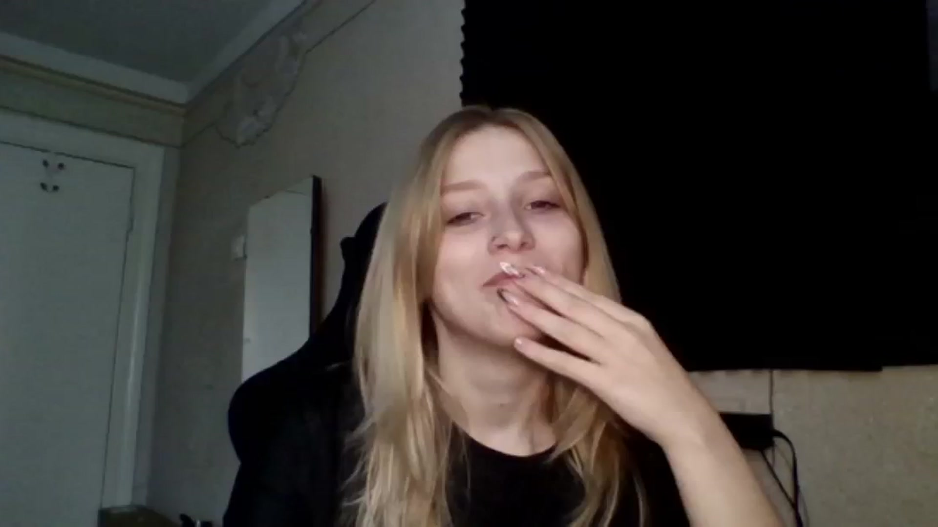 Gallery image thumbnail from EvaMrrr's myfreecams stream on, 11/16/2025, 10:23 image 11 of 20