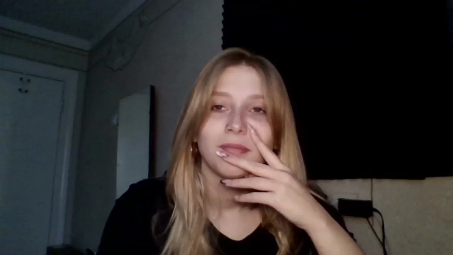 Gallery image thumbnail from EvaMrrr's myfreecams stream on, 11/16/2025, 10:23 image 1 of 20