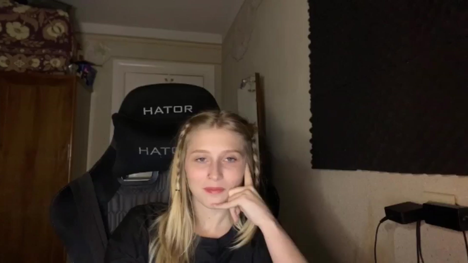 Gallery image thumbnail from EvaMrrr's myfreecams stream on, 12/13/2025, 19:20 image 16 of 20