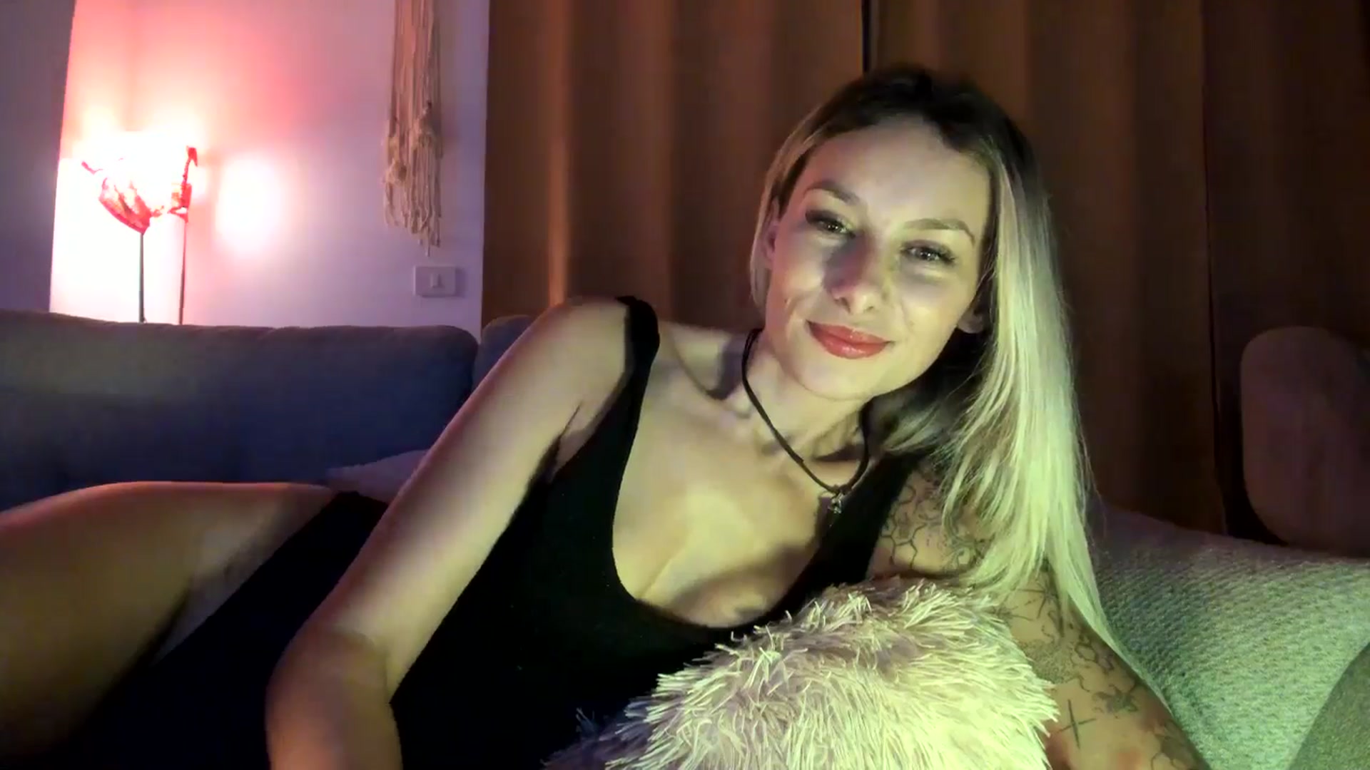 Gallery image thumbnail from EvaNesssa's myfreecams stream on, 10/20/2025, 04:21 image 12 of 20