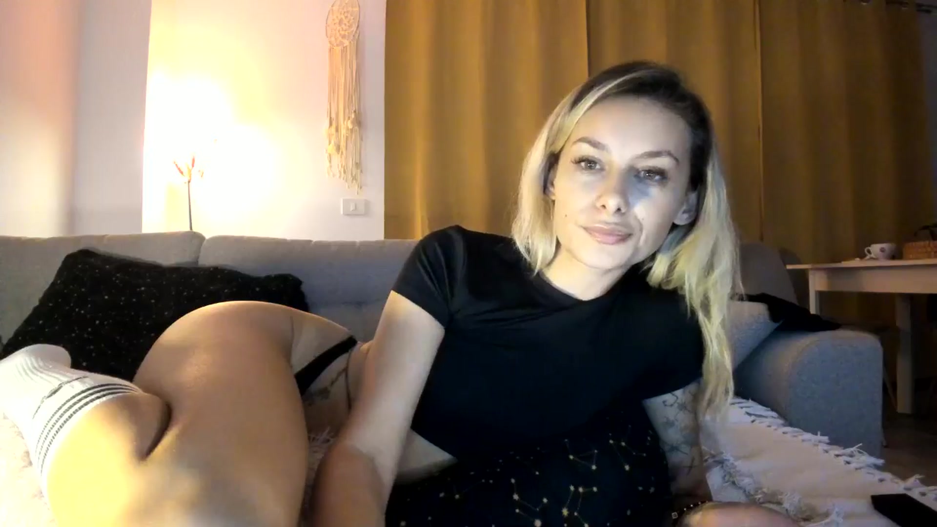 Gallery image thumbnail from EvaNesssa's myfreecams stream on, 11/08/2025, 18:44 image 11 of 20
