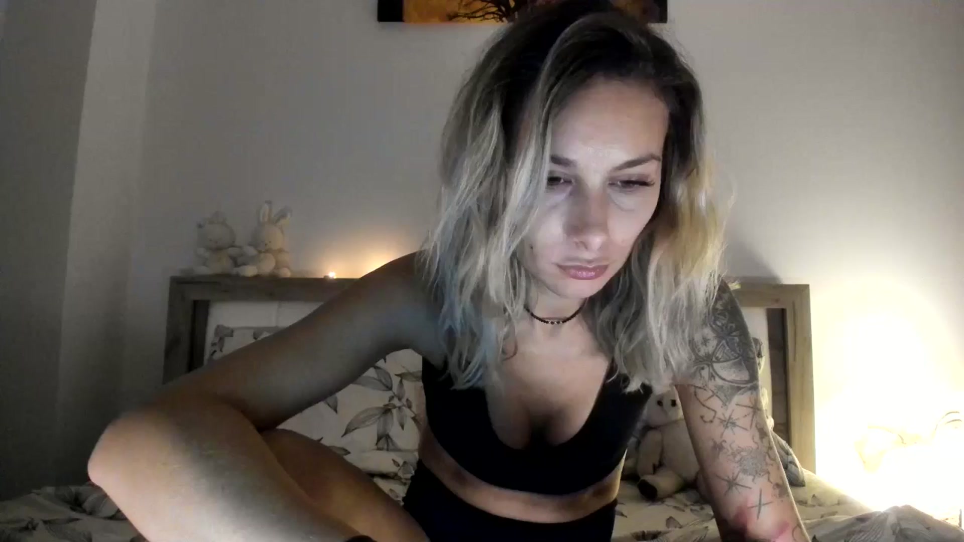 Gallery image thumbnail from EvaNesssa's myfreecams stream on, 12/14/2025, 01:47 image 6 of 20