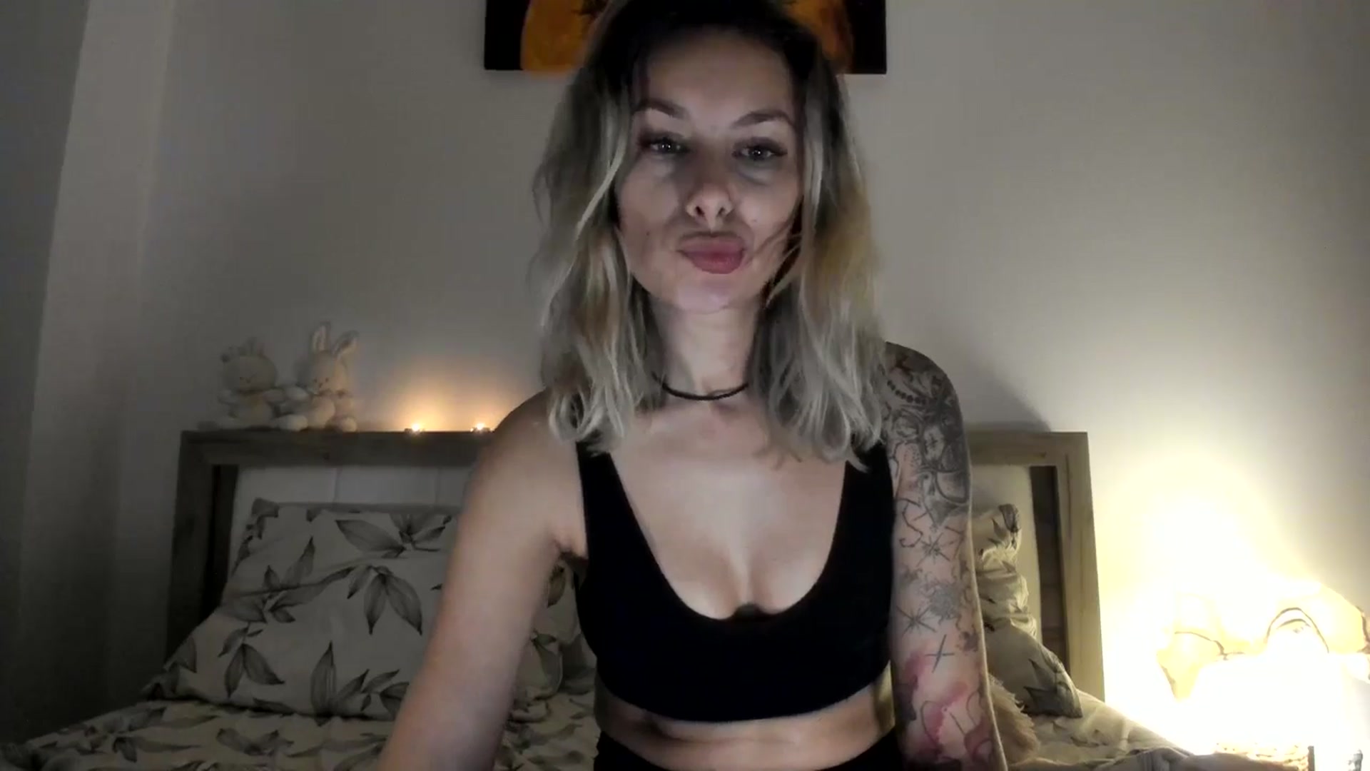 Gallery image thumbnail from EvaNesssa's myfreecams stream on, 12/14/2025, 04:26 image 7 of 20