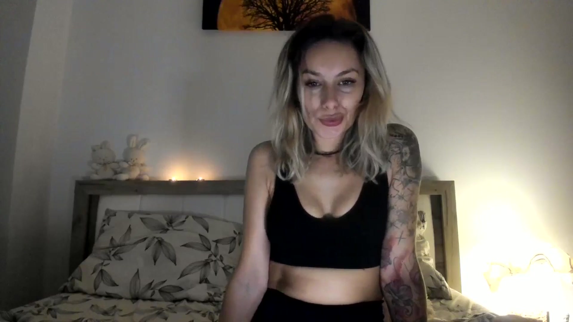 Gallery image thumbnail from EvaNesssa's myfreecams stream on, 12/14/2025, 04:26 image 16 of 20