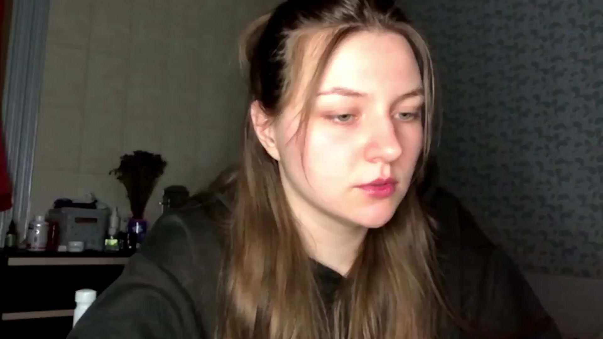 Gallery image thumbnail from EvaOlive's myfreecams stream on, 04/10/2025, 22:52 image 16 of 20