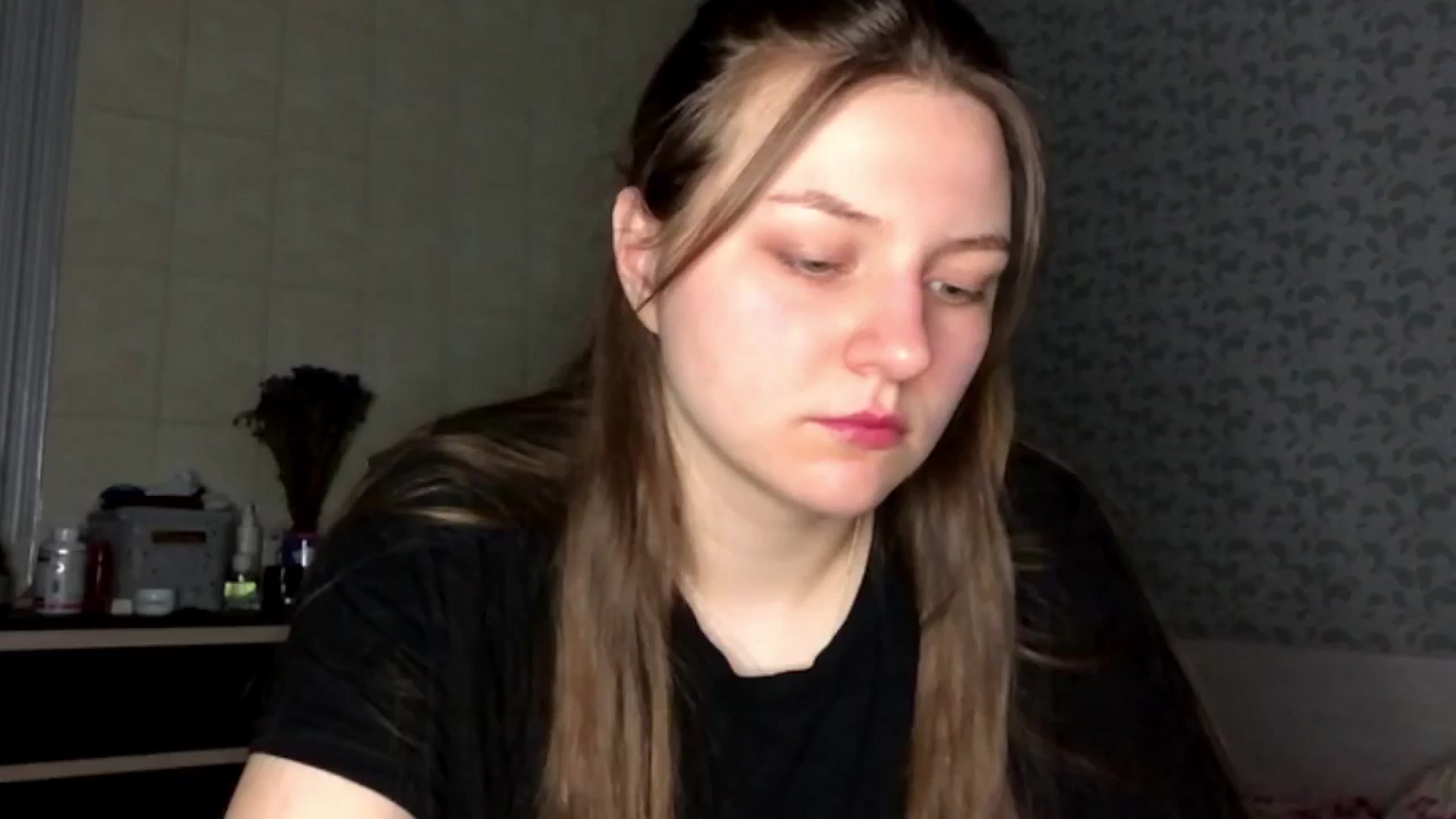 Gallery image thumbnail from EvaOlive's myfreecams stream on, 04/10/2025, 23:56 image 18 of 20