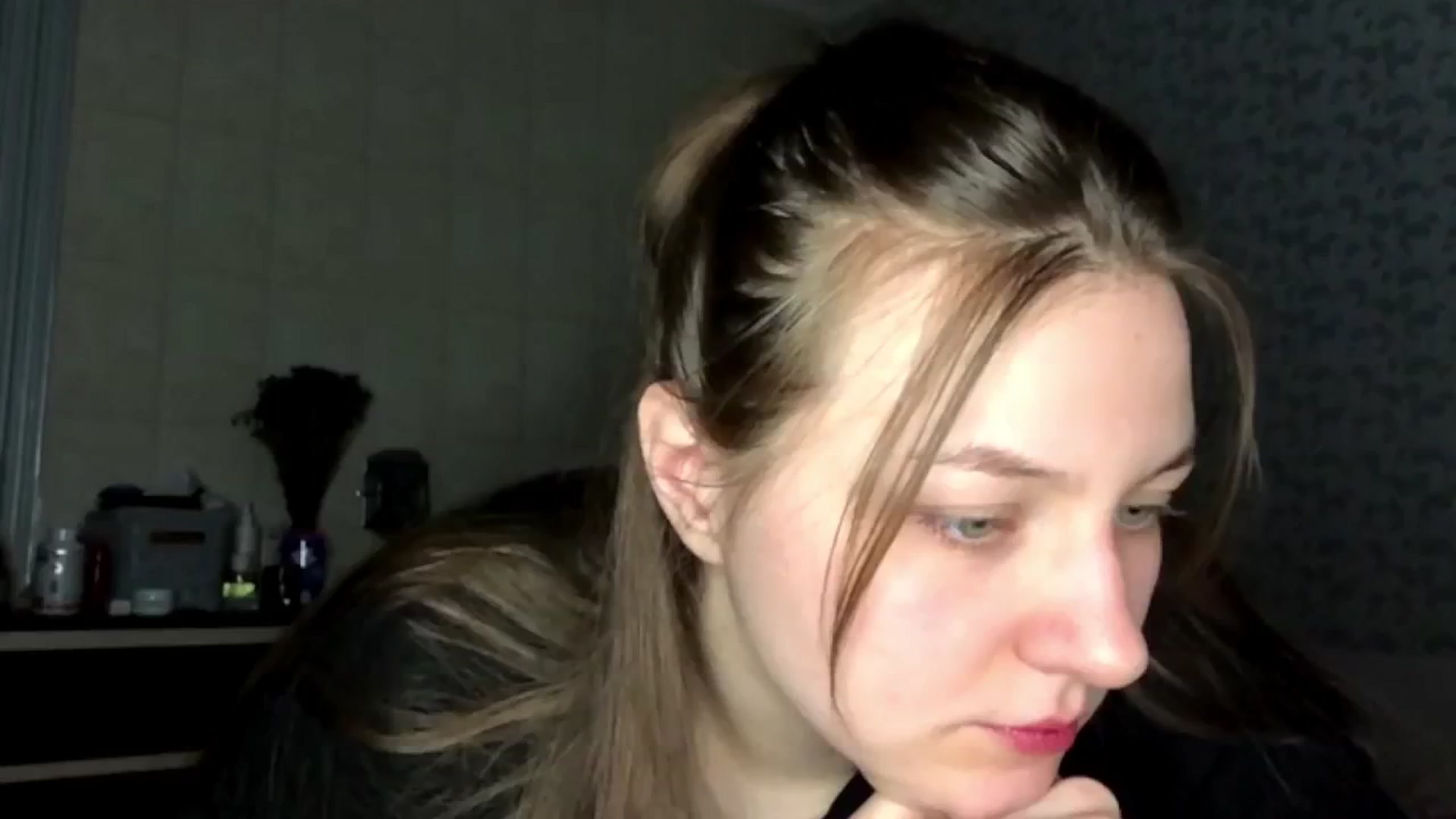 Gallery image thumbnail from EvaOlive's myfreecams stream on, 04/10/2025, 23:56 image 4 of 20
