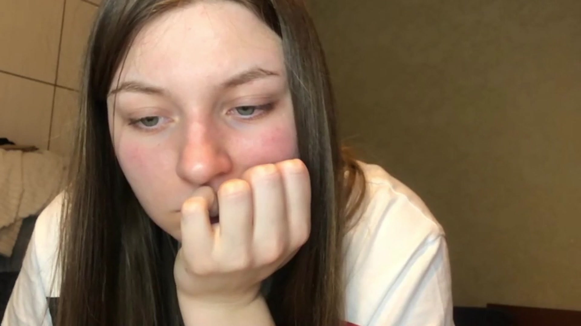 Gallery image thumbnail from EvaOlive's myfreecams stream on, 04/13/2025, 23:47 image 17 of 20