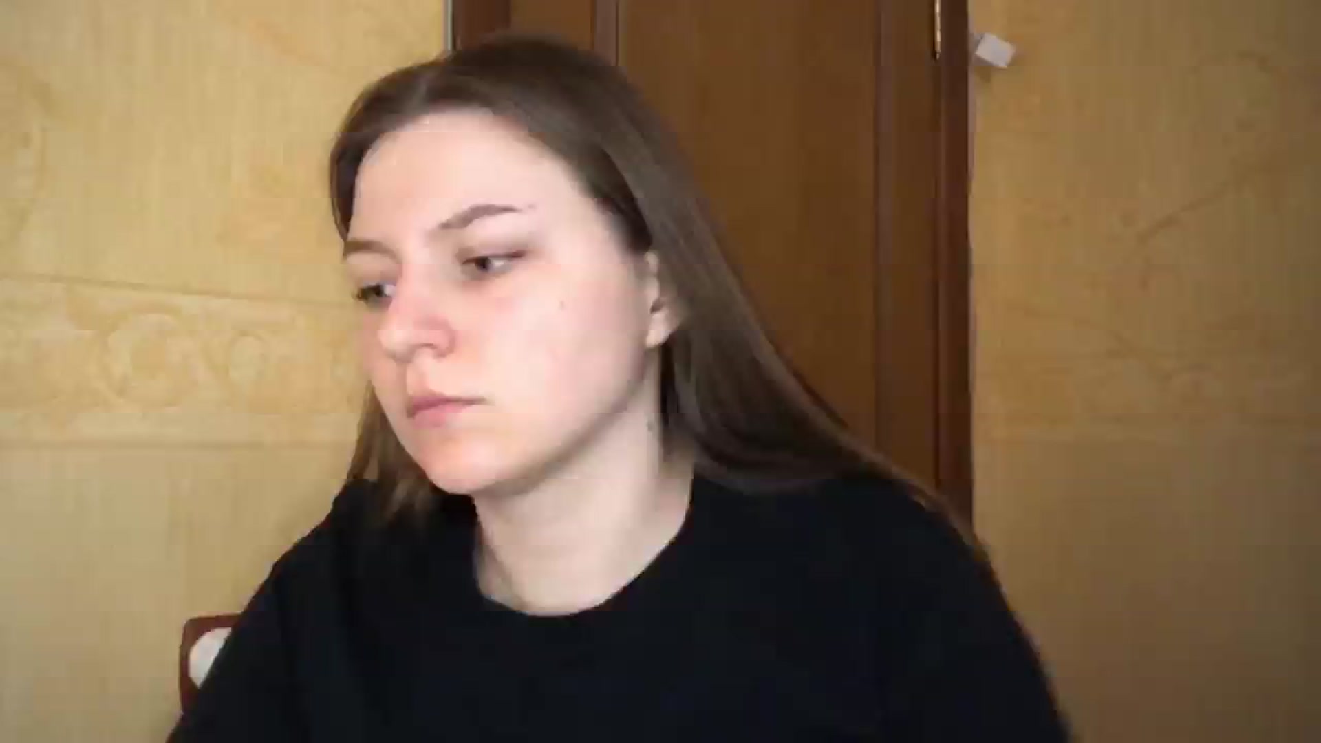 Gallery image thumbnail from EvaOlive's myfreecams stream on, 04/19/2025, 24:06 image 19 of 20