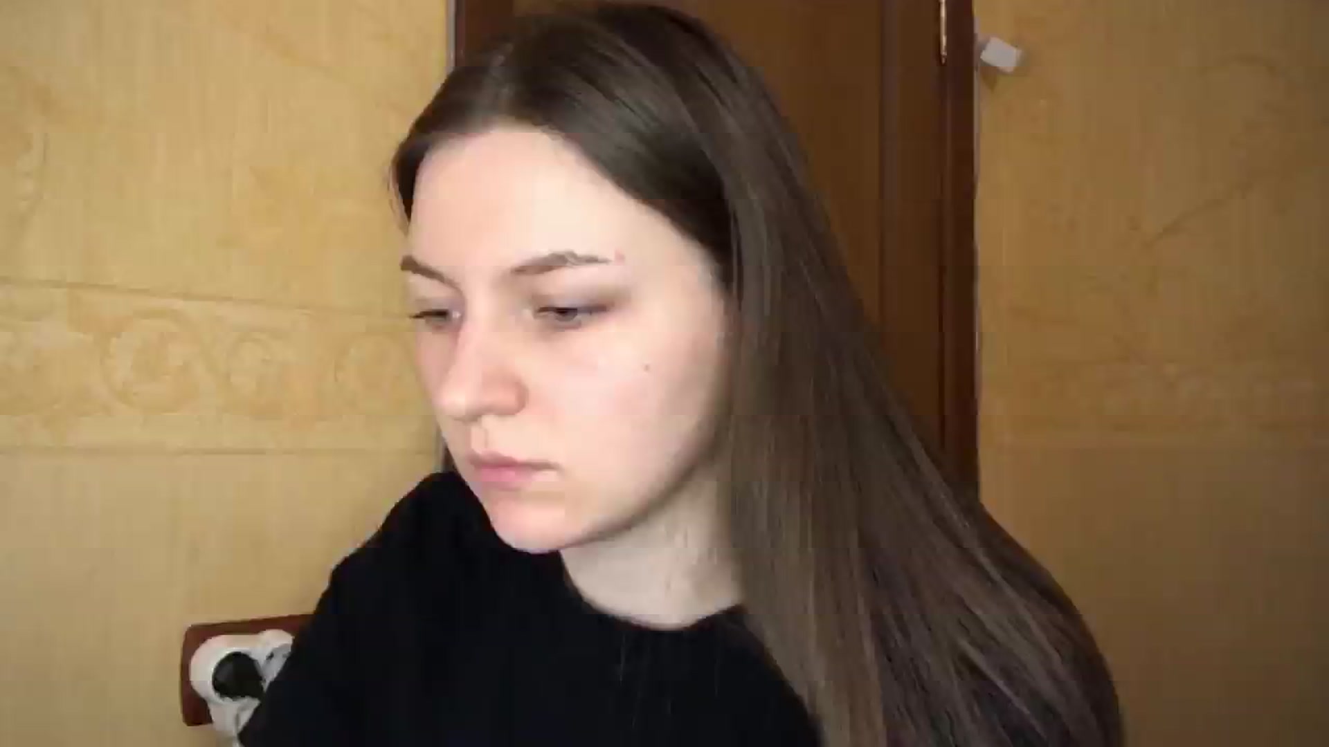 Gallery image thumbnail from EvaOlive's myfreecams stream on, 04/19/2025, 24:06 image 10 of 20