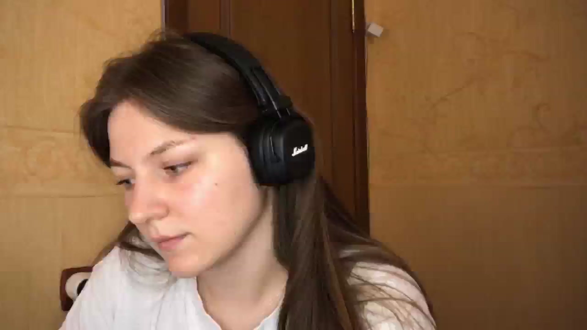 Gallery image thumbnail from EvaOlive's myfreecams stream on, 04/20/2025, 24:11 image 12 of 20