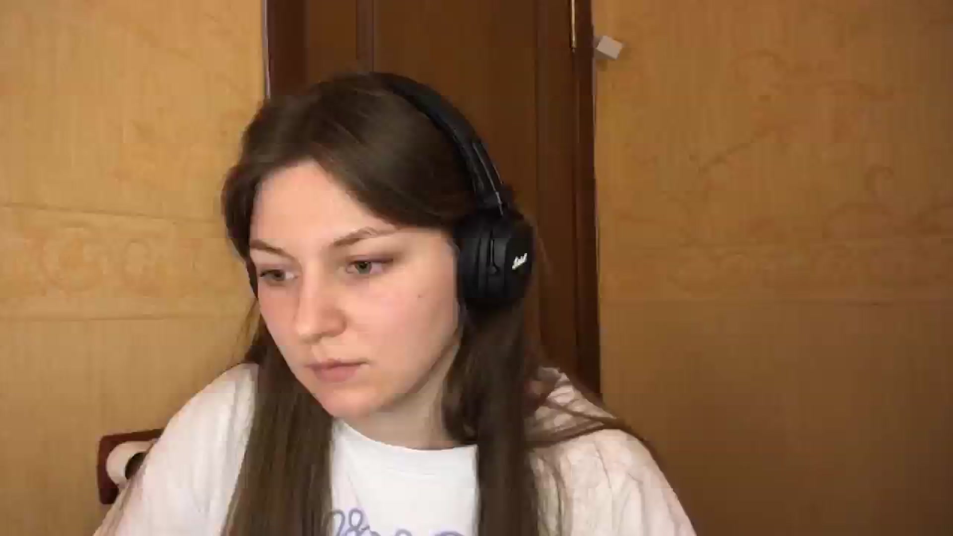 Gallery image thumbnail from EvaOlive's myfreecams stream on, 04/20/2025, 24:11 image 20 of 20