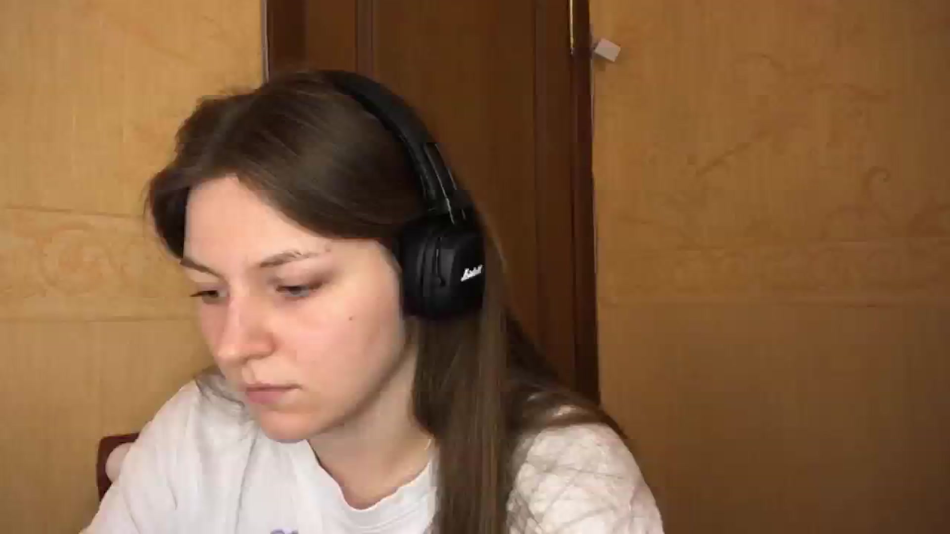 Gallery image thumbnail from EvaOlive's myfreecams stream on, 04/20/2025, 24:11 image 5 of 20