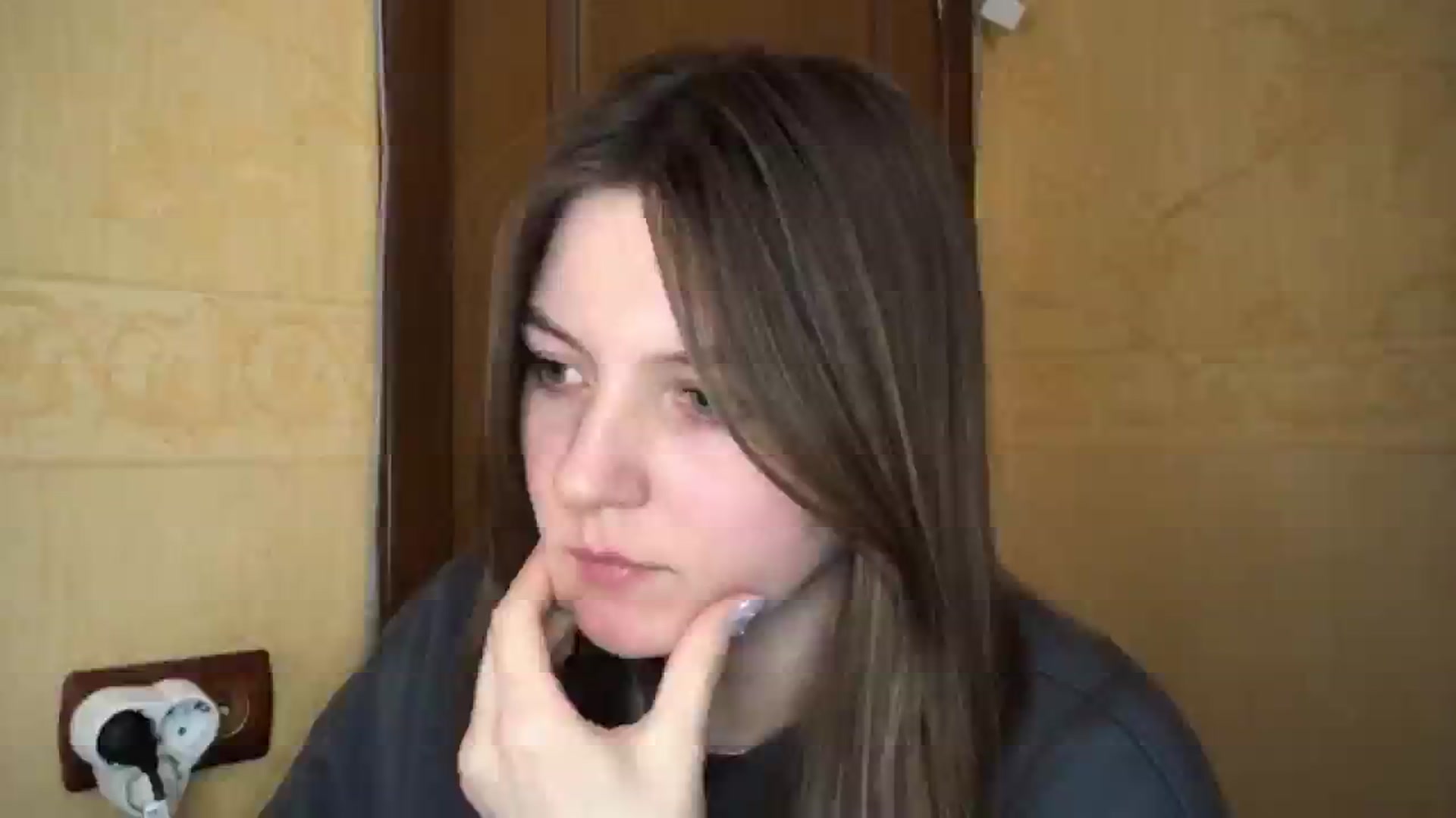 Gallery image thumbnail from EvaOlive's myfreecams stream on, 04/25/2025, 23:40 image 15 of 20