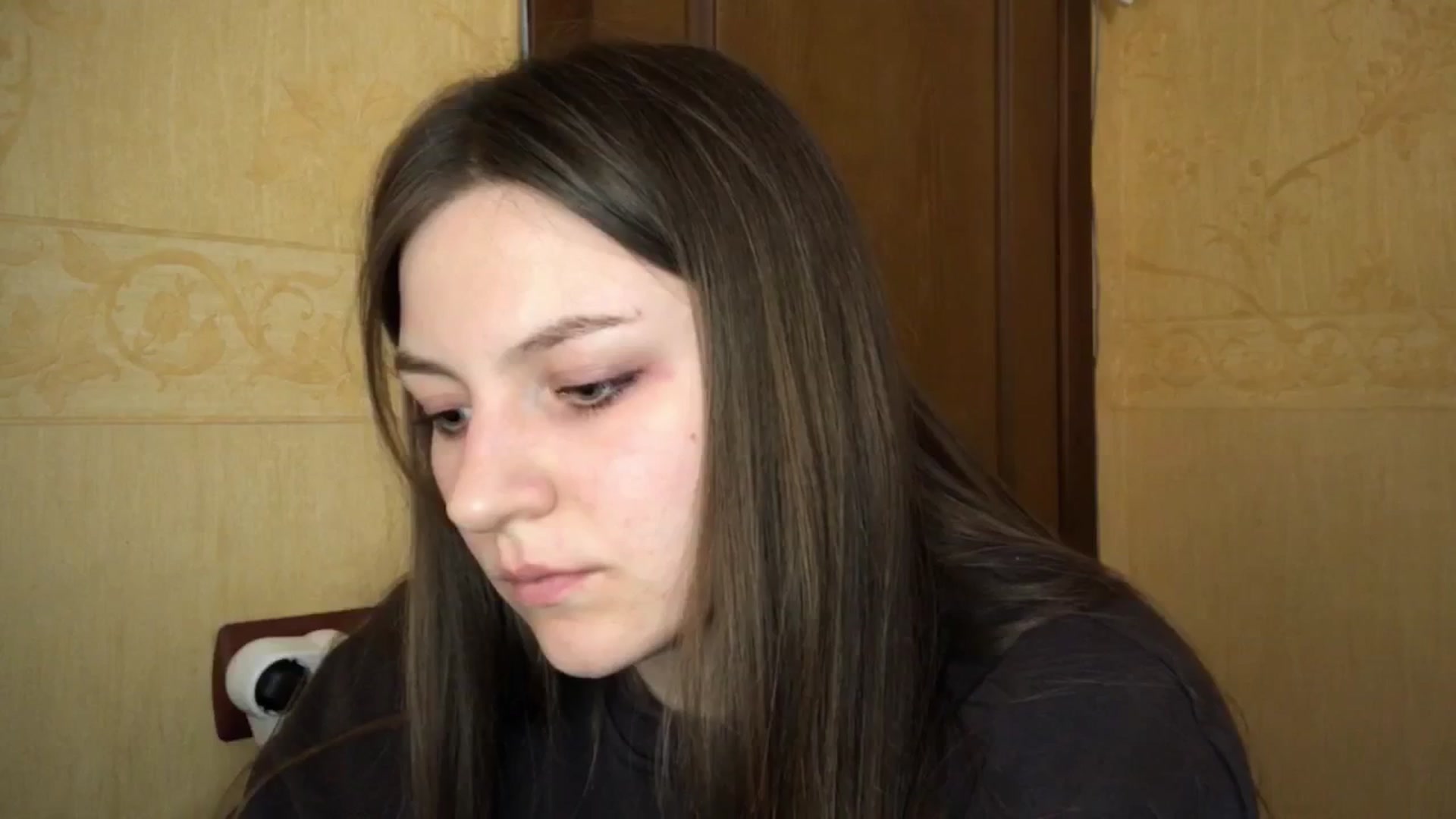 Gallery image thumbnail from EvaOlive's myfreecams stream on, 04/29/2025, 24:28 image 11 of 20