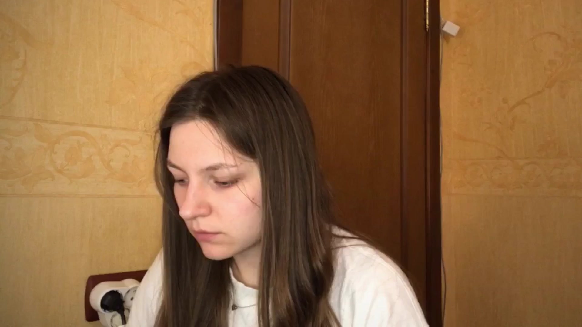 Gallery image thumbnail from EvaOlive's myfreecams stream on, 05/05/2025, 23:21 image 12 of 20