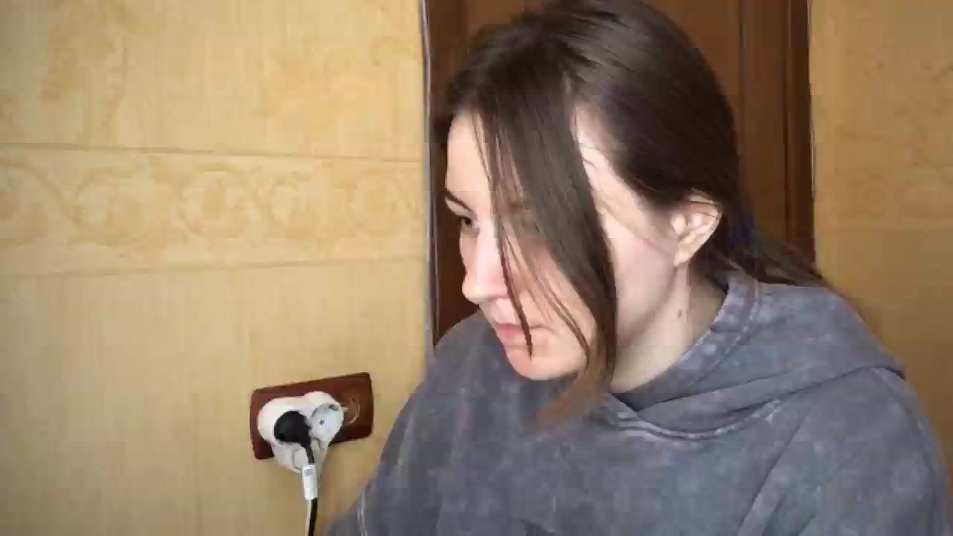 Gallery image thumbnail from EvaOlive's myfreecams stream on, 05/08/2025, 24:07 image 10 of 20