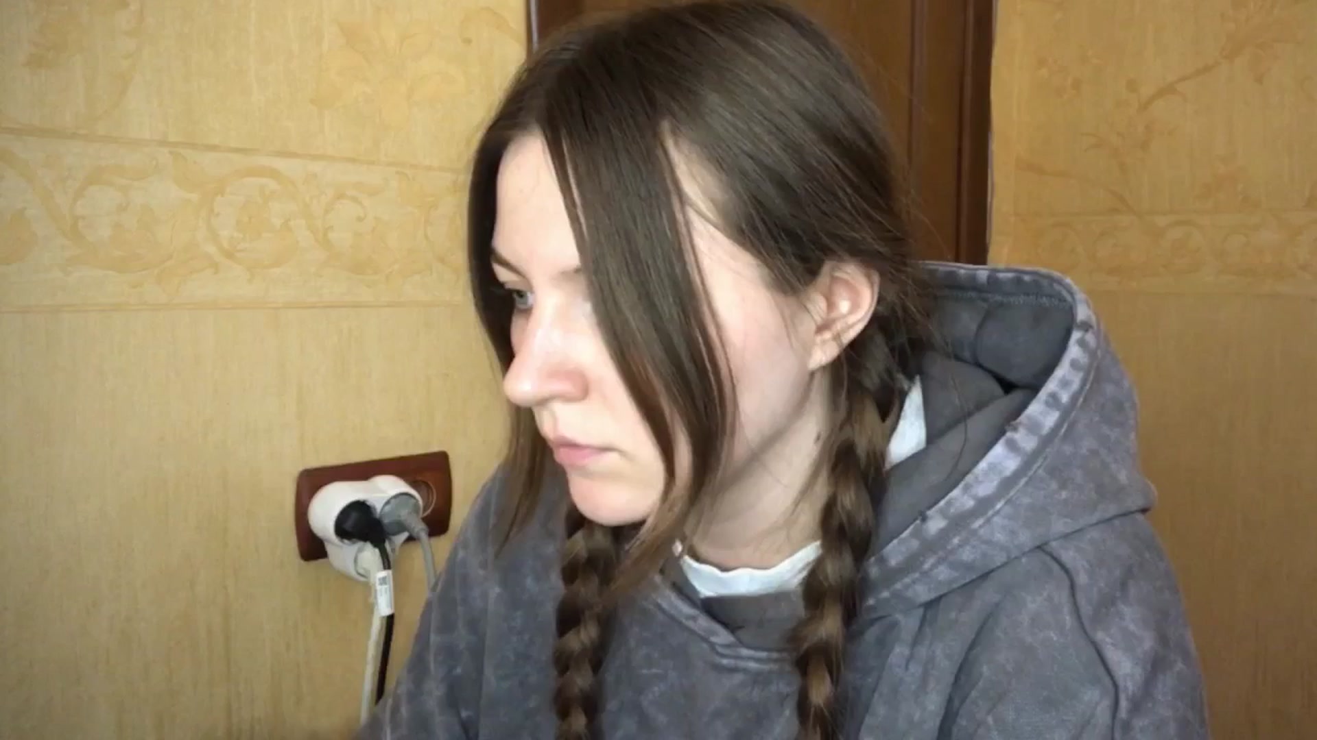 Gallery image thumbnail from EvaOlive's myfreecams stream on, 05/11/2025, 22:09 image 5 of 20
