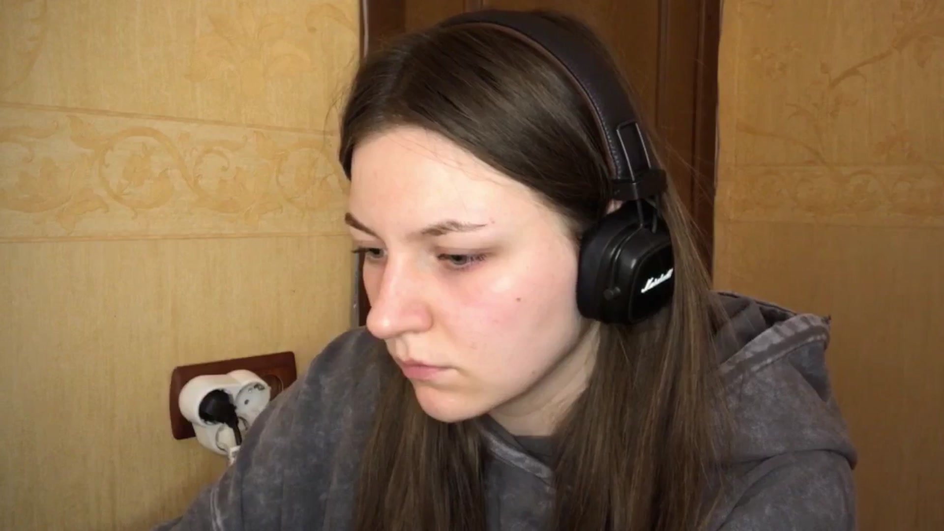 Gallery image thumbnail from EvaOlive's myfreecams stream on, 05/13/2025, 23:34 image 19 of 20