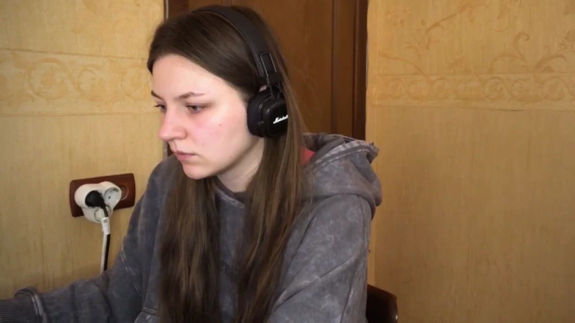 Gallery image thumbnail from EvaOlive's myfreecams stream on, 05/13/2025, 23:34 image 10 of 20