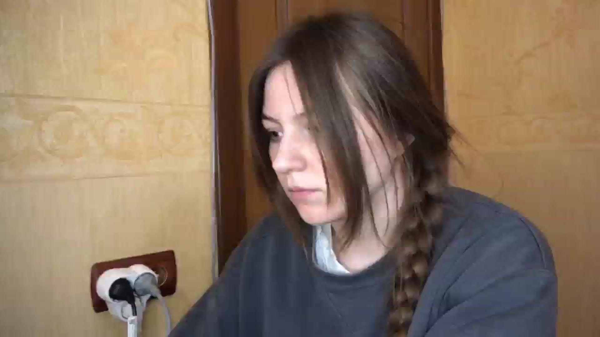 Gallery image thumbnail from EvaOlive's myfreecams stream on, 05/15/2025, 23:35 image 7 of 20