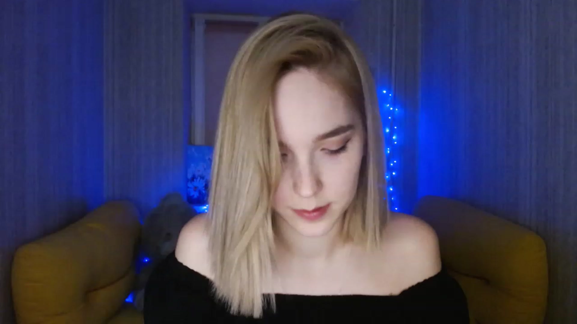 Gallery image thumbnail from EvaRockStar's myfreecams stream on, 12/06/2022, 14:47 image 10 of 20