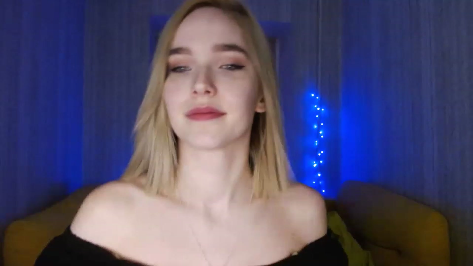Gallery image thumbnail from EvaRockStar's myfreecams stream on, 12/06/2022, 14:47 image 14 of 20