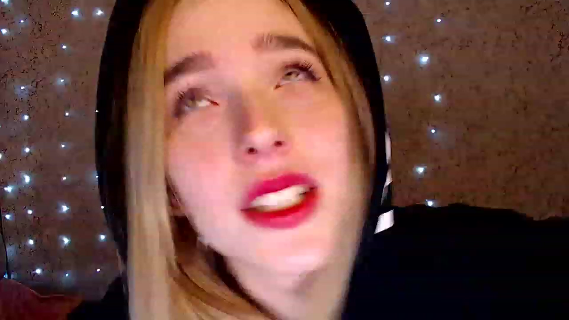 Gallery image thumbnail from EvaRockStar's myfreecams stream on, 12/08/2022, 14:24 image 1 of 20