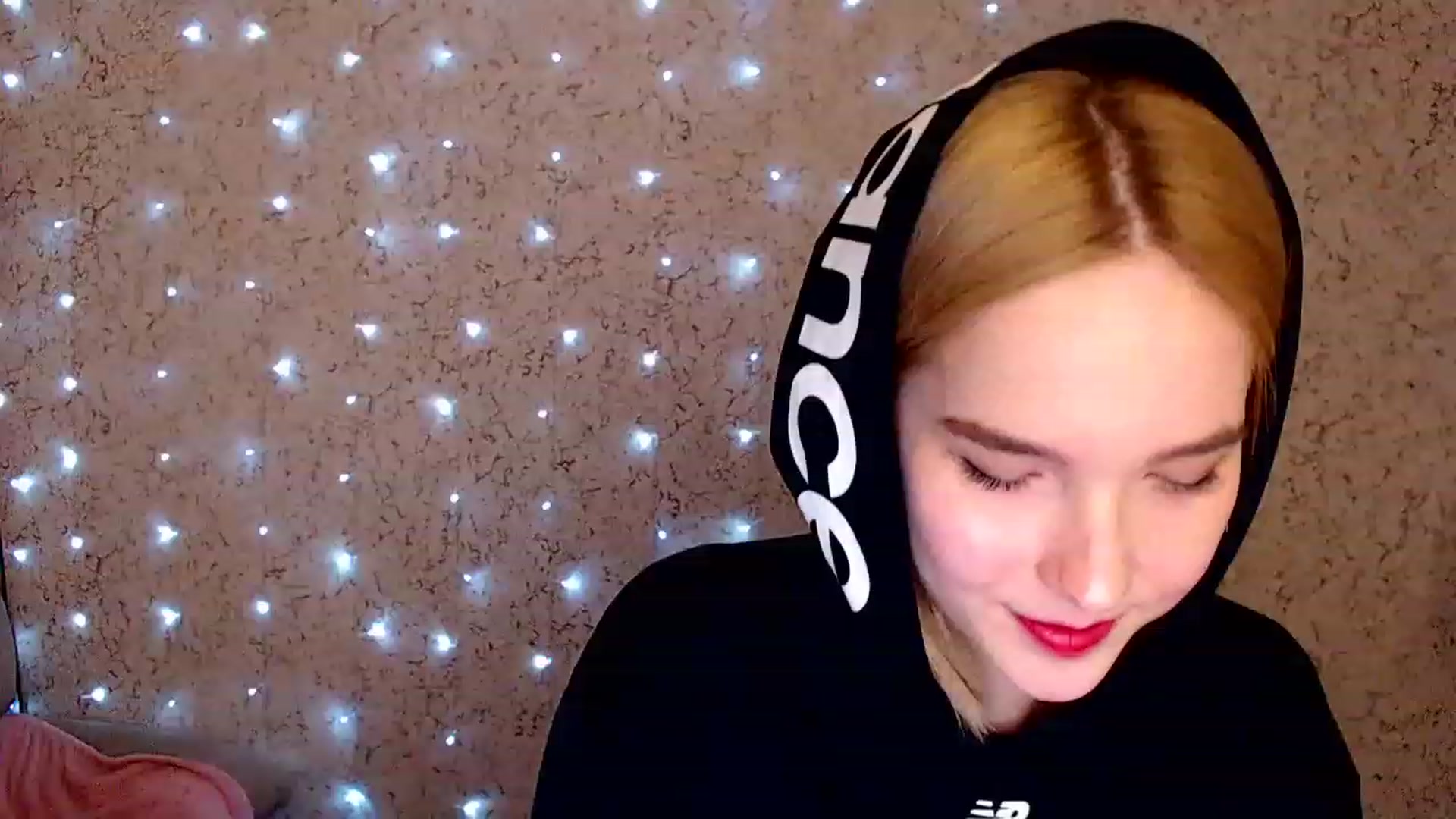 Gallery image thumbnail from EvaRockStar's myfreecams stream on, 12/08/2022, 14:24 image 15 of 20