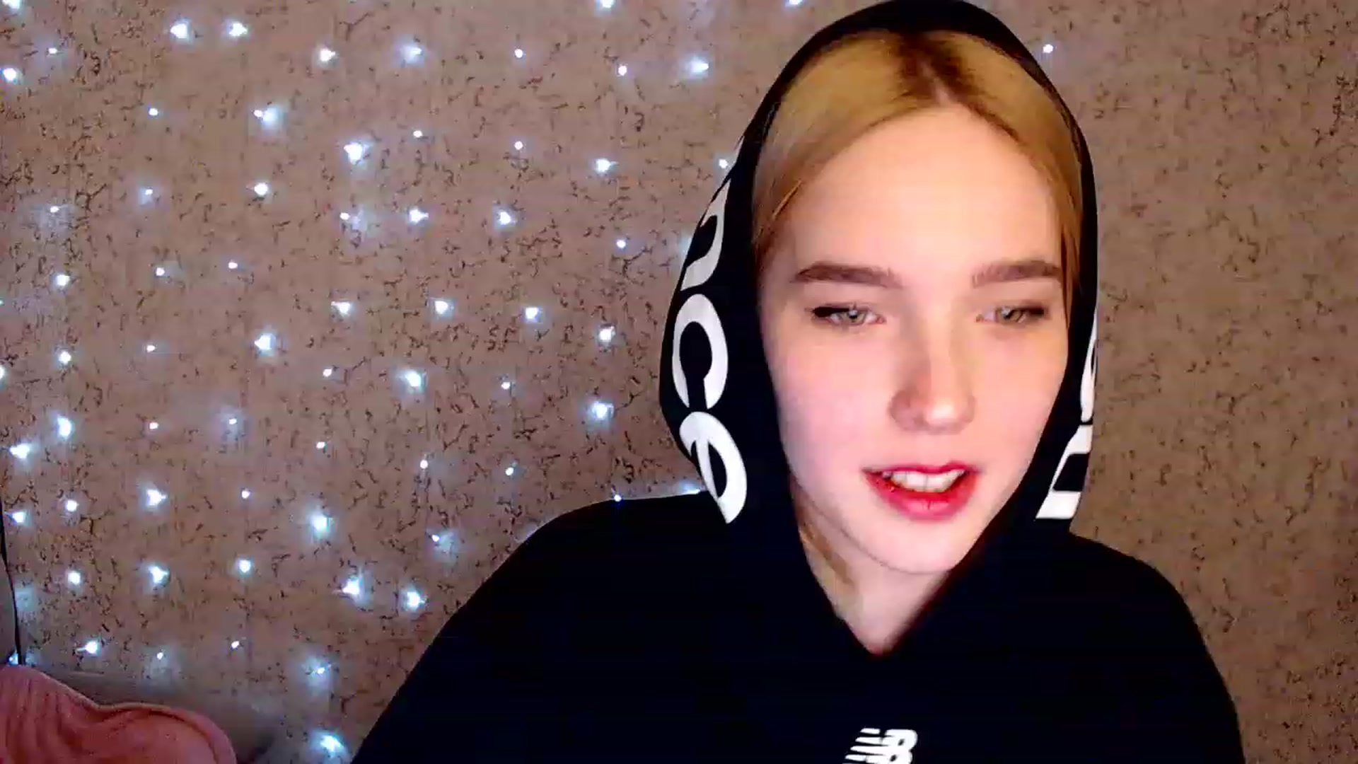 Gallery image thumbnail from EvaRockStar's myfreecams stream on, 12/08/2022, 14:24 image 14 of 20