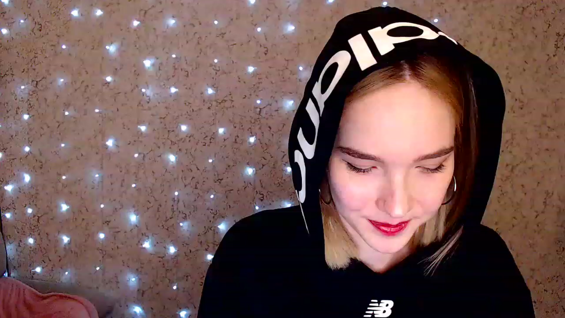 Gallery image thumbnail from EvaRockStar's myfreecams stream on, 12/08/2022, 14:24 image 8 of 20