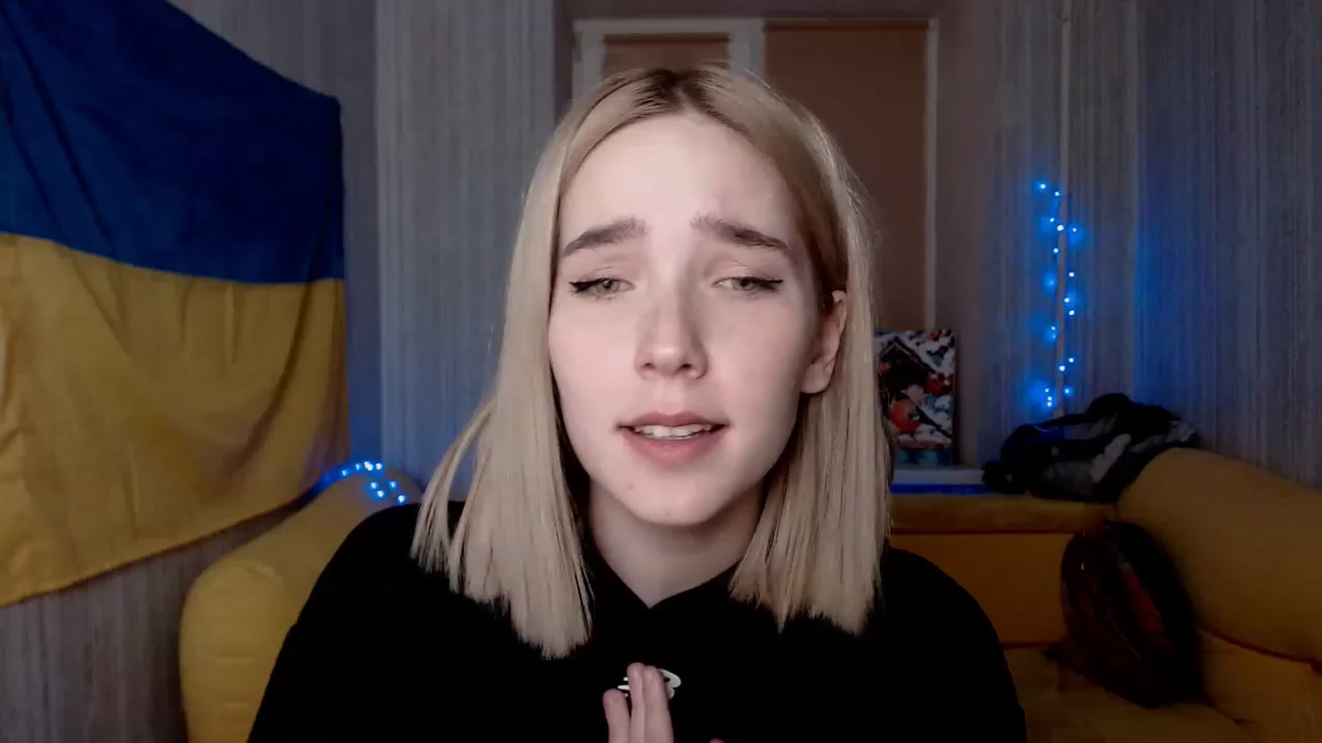 Gallery image thumbnail from EvaRockStar's myfreecams stream on, 12/10/2022, 17:25 image 6 of 20