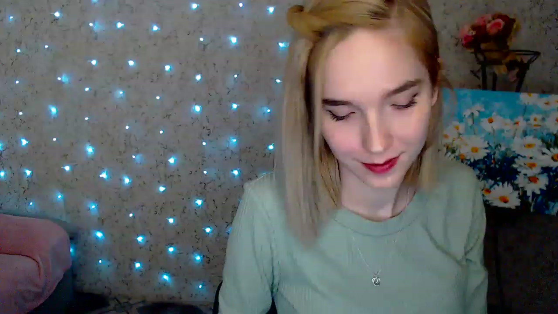 Gallery image thumbnail from EvaRockStar's myfreecams stream on, 12/15/2022, 14:56 image 17 of 20