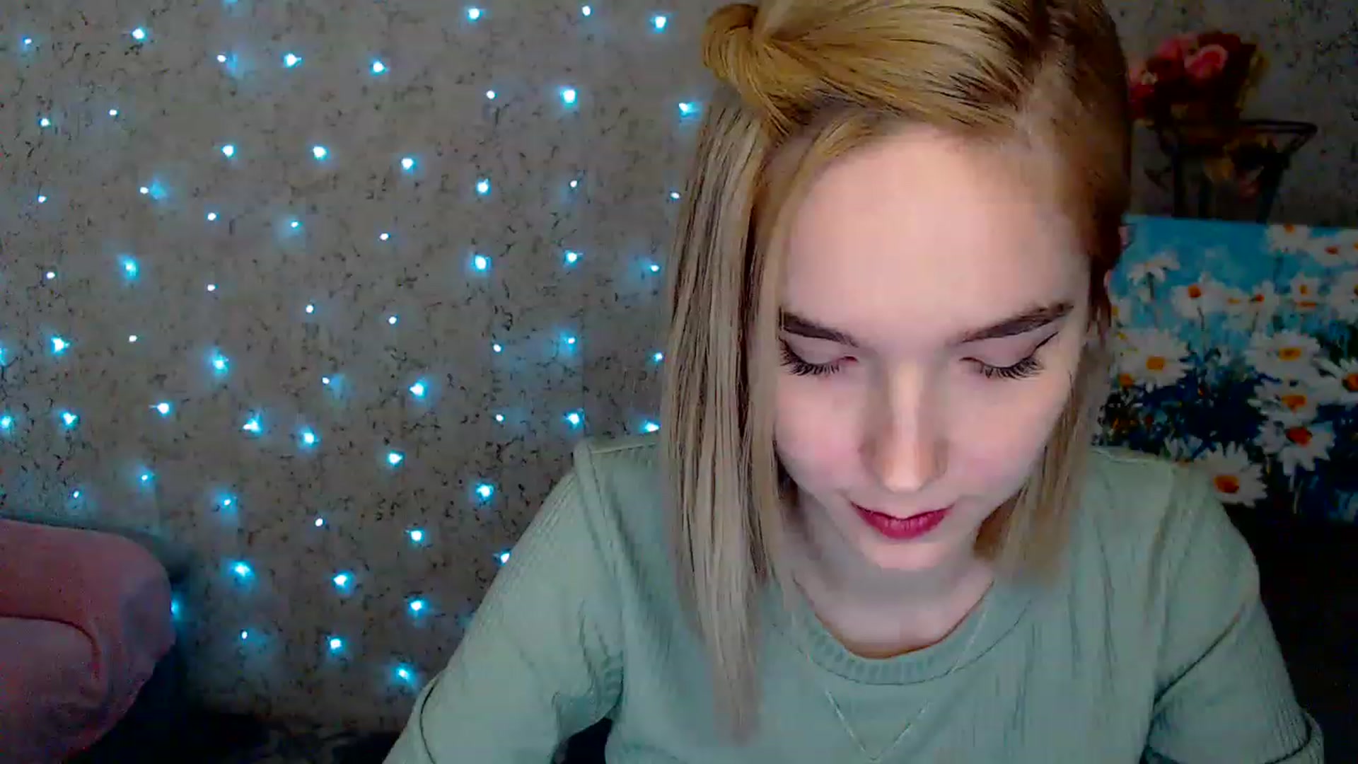 Gallery image thumbnail from EvaRockStar's myfreecams stream on, 12/15/2022, 14:56 image 8 of 20