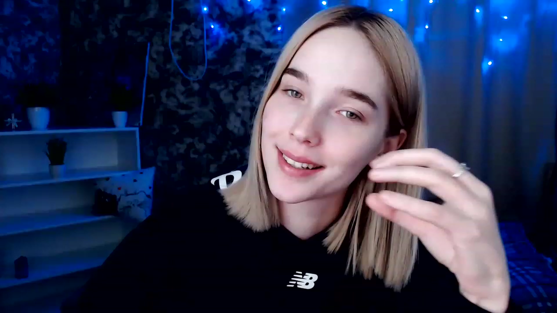 Gallery image thumbnail from EvaRockStar's myfreecams stream on, 12/26/2022, 18:42 image 9 of 20