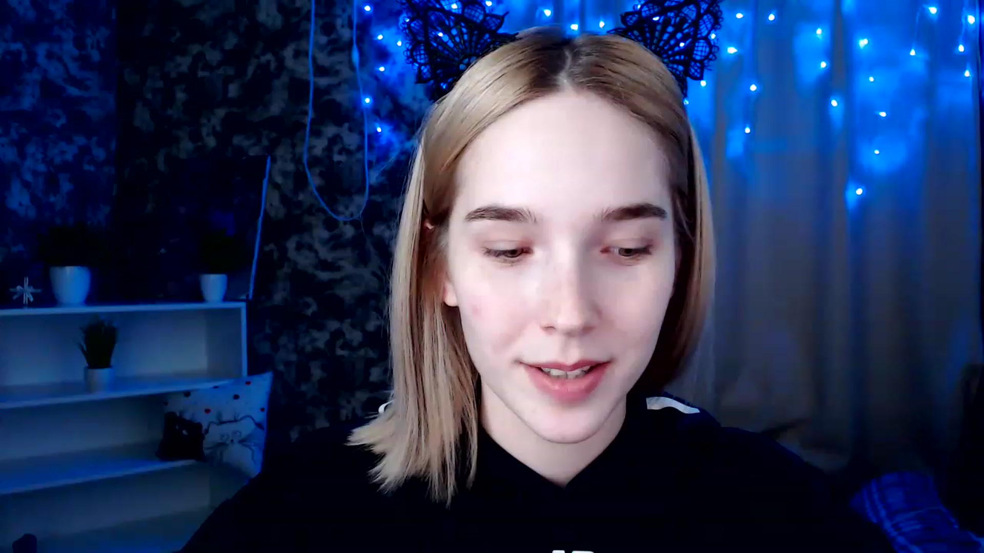 Gallery image thumbnail from EvaRockStar's myfreecams stream on, 12/26/2022, 18:42 image 10 of 20