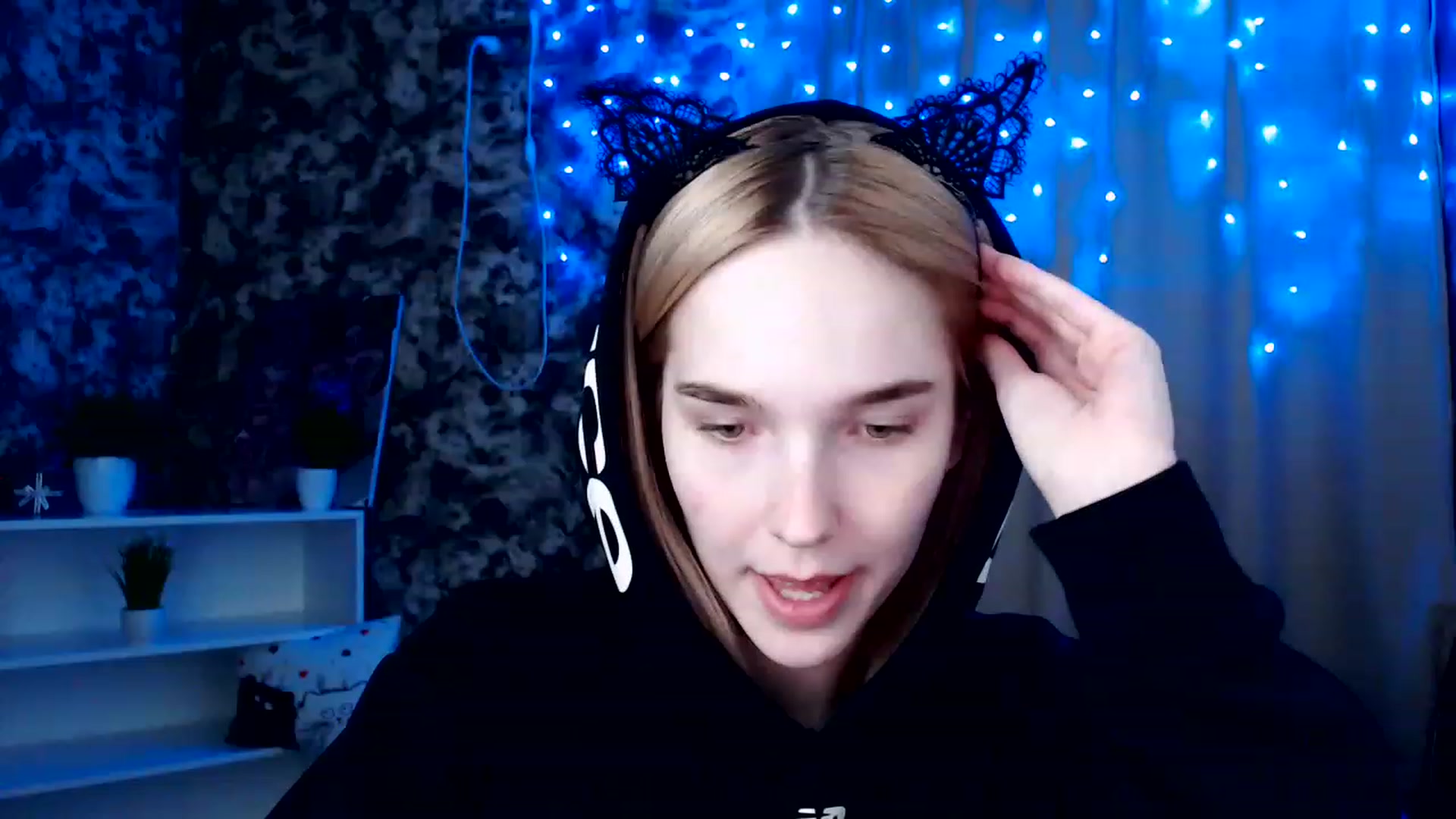 Gallery image thumbnail from EvaRockStar's myfreecams stream on, 12/26/2022, 18:42 image 16 of 20
