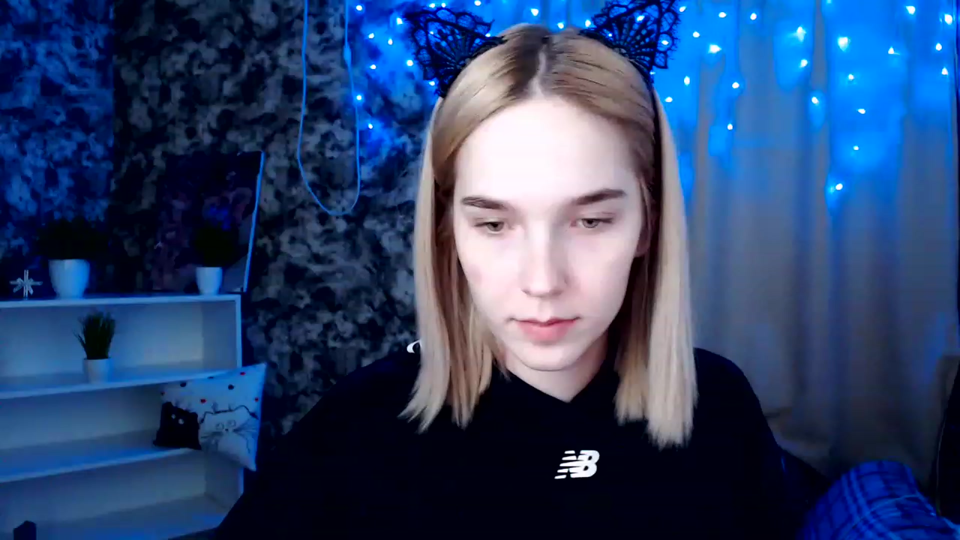 Gallery image thumbnail from EvaRockStar's myfreecams stream on, 12/26/2022, 18:42 image 13 of 20