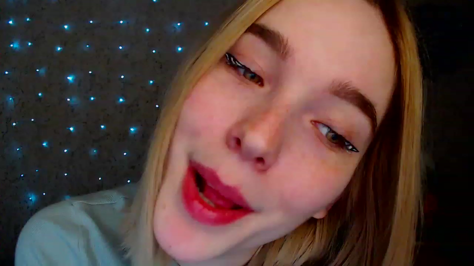 Gallery image thumbnail from EvaRockStar's myfreecams stream on, 12/27/2022, 15:33 image 14 of 20